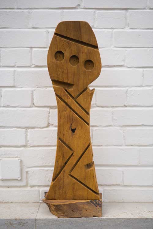 Bild der Holz-Skulptur "Futur" aus Eiche